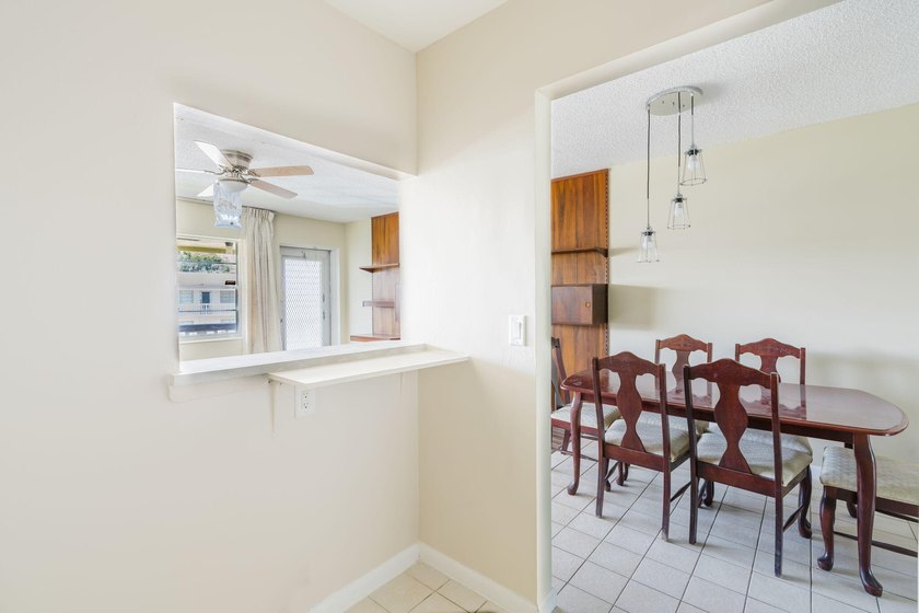 Beautifully updated 1 bed / 1 bath condo in highly desirable - photo 8