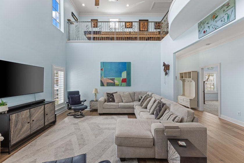 Seller is MOTIVATED!! BRING ALL OFFERS! Welcome to this unique - photo 31
