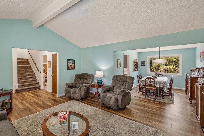 This 4 bedroom 2.5 bath Cambrian home enjoys many upgrades on - photo 5