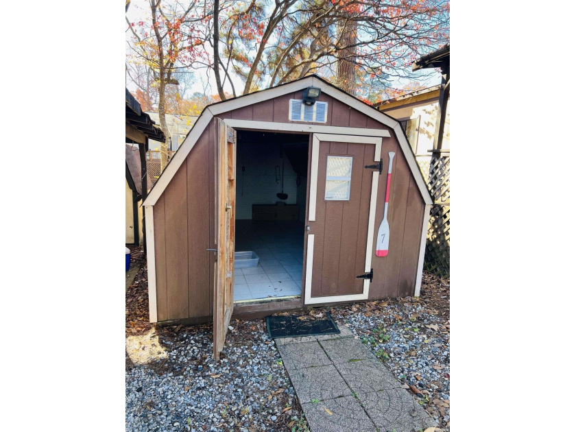 Investors take notice...Three mobile homes(lot not included) - photo 7