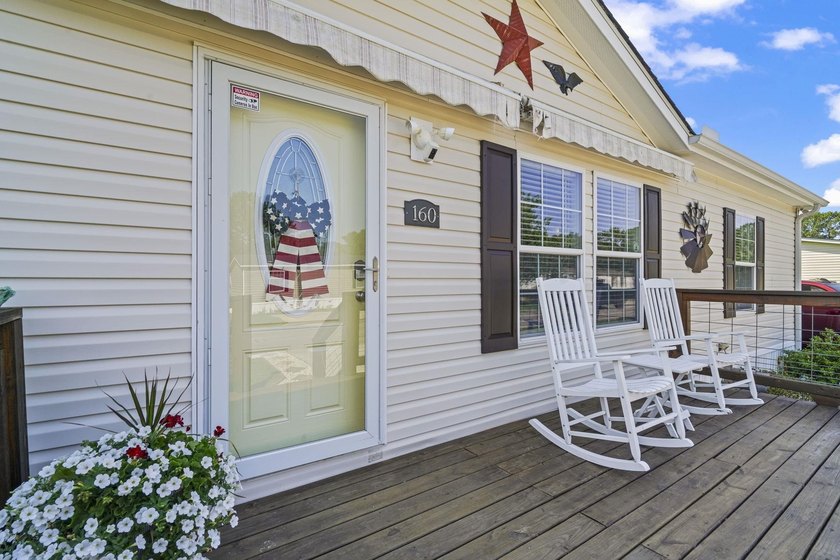 Three-bedroom, two-bathroom, single-story manufactured home with - photo 39