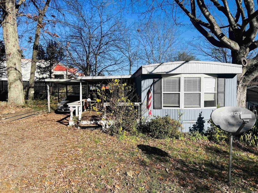 Investors take notice...Three mobile homes(lot not included) - photo 10