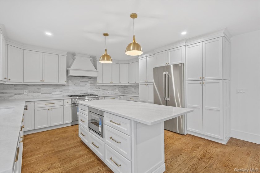 Welcome to this stunning new construction colonial, offering - photo 6
