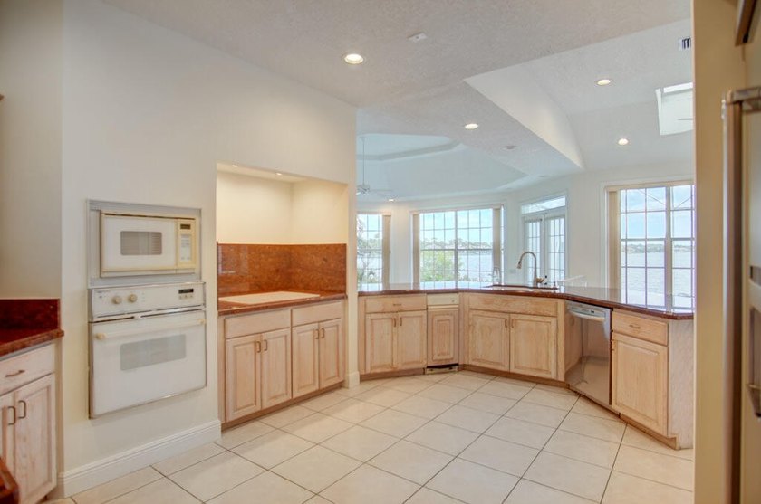 This beautiful home is in the picturesque, gated community of - photo 21