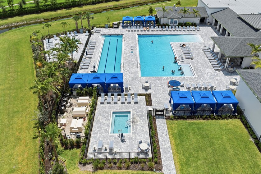 Welcome to easy Florida living in Delray Trails - Delray Beach's - photo 3