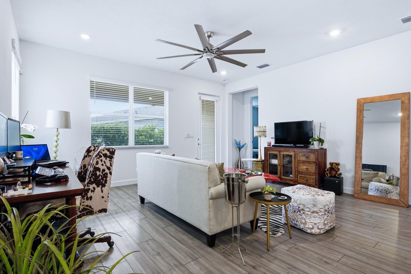 Welcome to easy Florida living in Delray Trails - Delray Beach's - photo 9