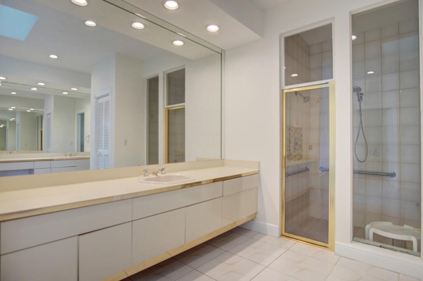 This beautiful home is in the picturesque, gated community of - photo 40