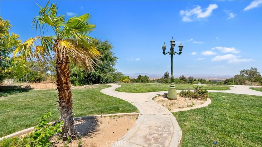 Welcome to 5739 Avenida Entrada, a spacious 5-bedroom - photo 45