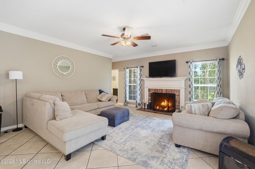 Beautiful 4BR/3BA home in desirable Bienville Place! This - photo 8