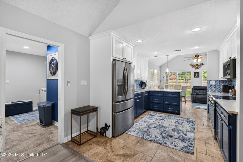 Beautifully updated and move-in ready! This charming 3-bedroom - photo 23