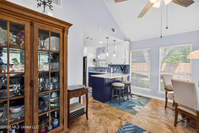 Beautifully updated and move-in ready! This charming 3-bedroom - photo 24