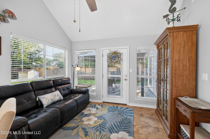 Beautifully updated and move-in ready! This charming 3-bedroom - photo 25