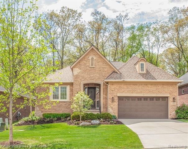 LUXURY maintenance free.... RANCH built by Pinnacle homes in - photo 2