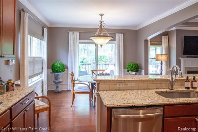 LUXURY maintenance free.... RANCH built by Pinnacle homes in - photo 6