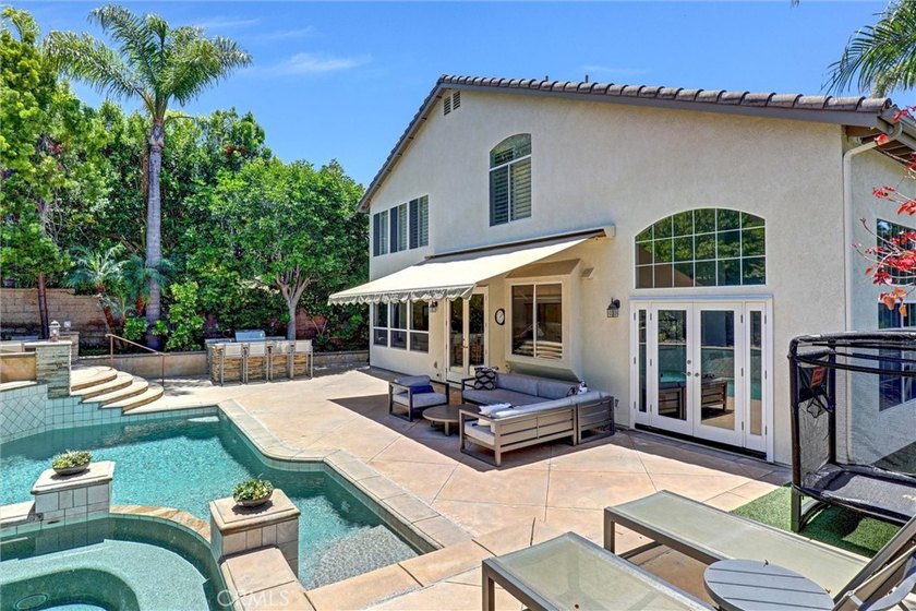 4 Larkspur - photo 10