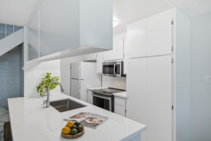 Move-in ready and completely turn-key, this beautifully - photo 9