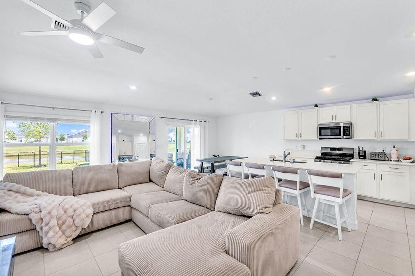 Why wait for new construction when you can own this beautiful - photo 8