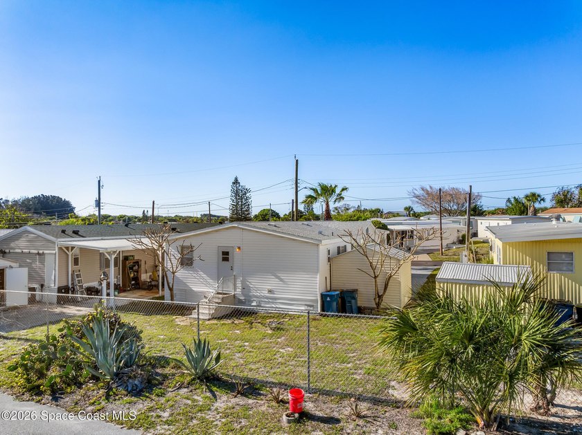 Enjoy this charming 3-bed, 2-bath home in Palm Bay Estates, a - photo 35