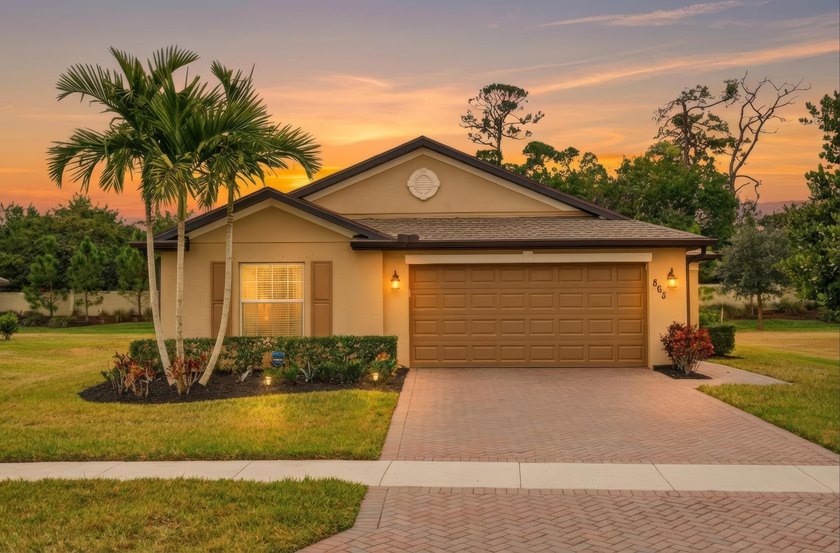 Welcome to this premiere Mediterranean style home. BRAND NEW! - photo 4