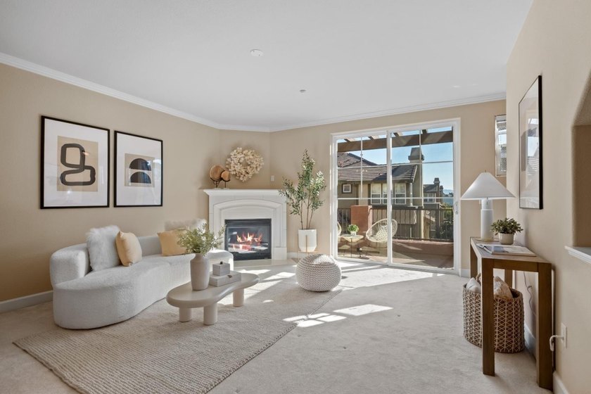 *Filled with natural light, this inviting home features soaring - photo 4