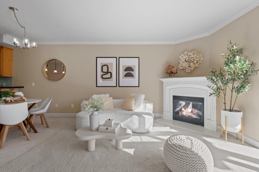 *Filled with natural light, this inviting home features soaring - photo 5