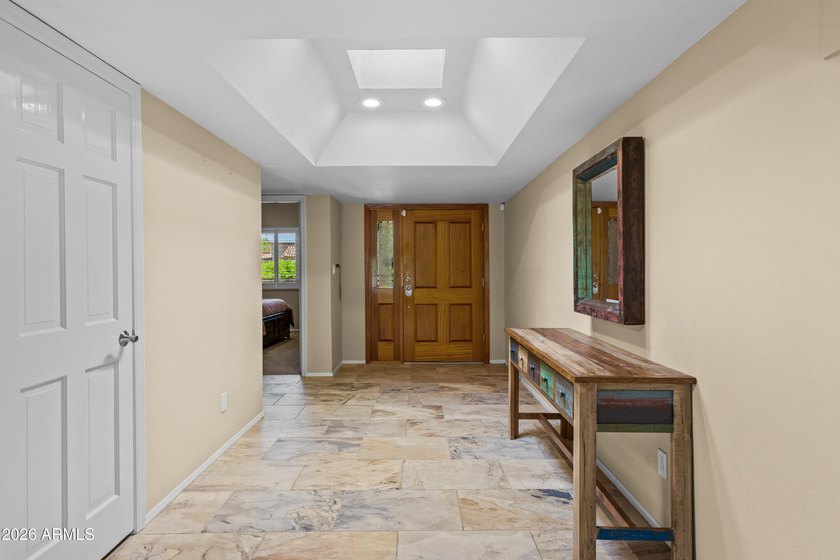 Waterfront luxury meets resort-style living in McCormick Ranch - photo 6