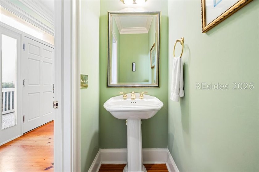 Charming Charleston-style Lowcountry home located within the - photo 29