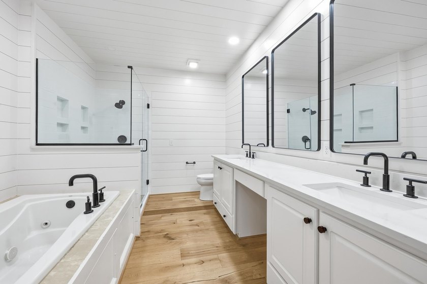 Welcome to luxury coastal living at its finest in The Peninsula - photo 34