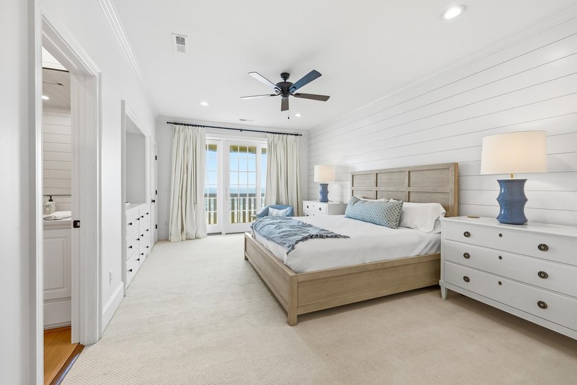 Welcome to luxury coastal living at its finest in The Peninsula - photo 36