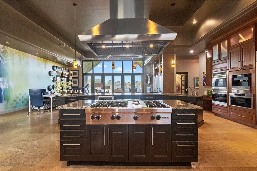 Welcome to Bubbling Springs, a one-of-a-kind private estate just - photo 7