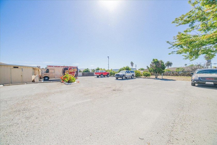 Time-sensitive commercial opportunity! 240-242 Williams Rd - photo 10