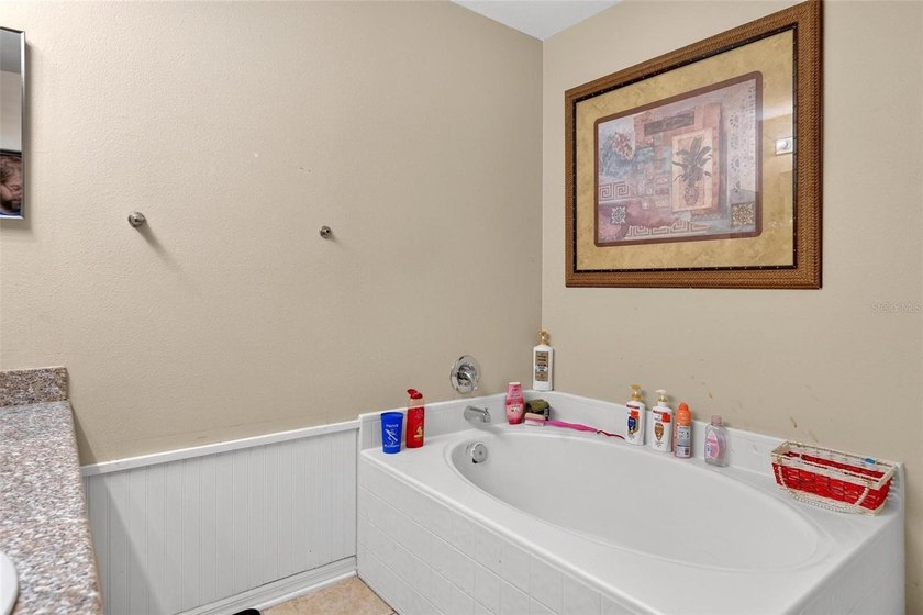 COME CHECK OUT THIS GREAT FAMILY POOL HOME IN A GREAT - photo 34