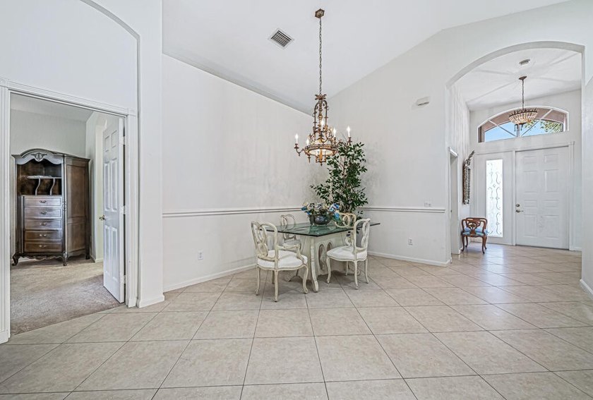 BRAND NEW A/C JUST INSTALLED!! GORGEOUS WATERVIEW! KITCHEN - photo 42