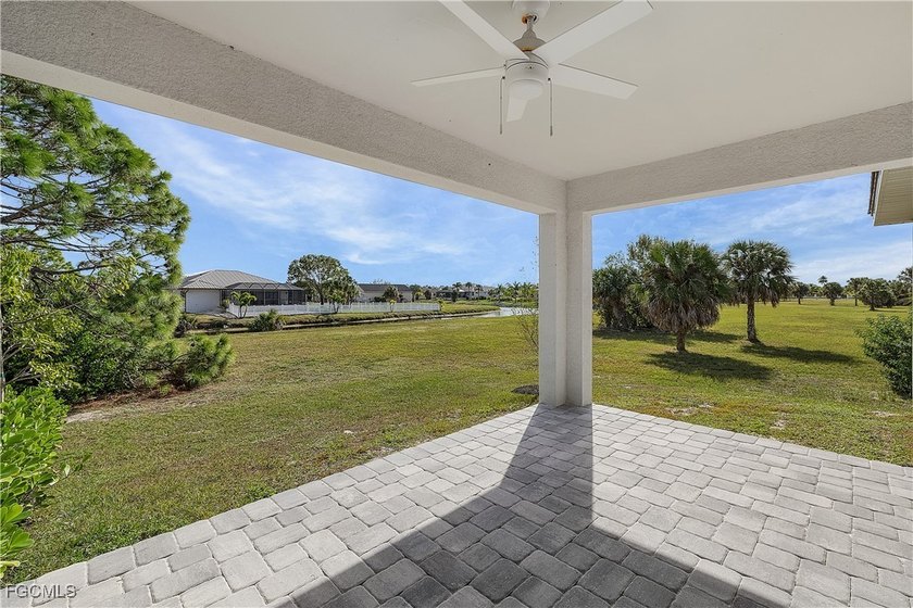 Brand new custom built duplex with 6 bedrooms, 4 bathrooms, 2 - photo 46