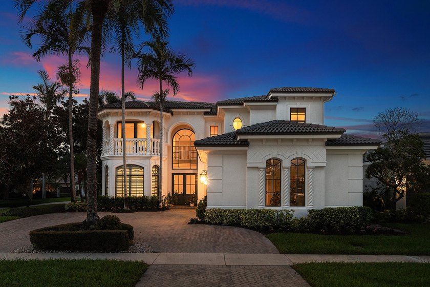 Welcome to this stunning fully renovated home with - photo 3