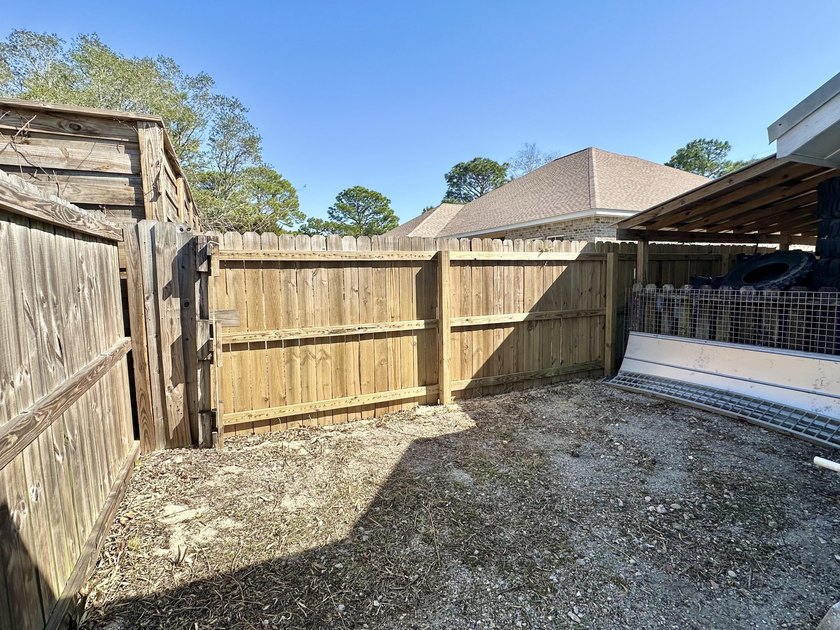 $5,000 to Buyer at closing! Set in a highly desirable - photo 31
