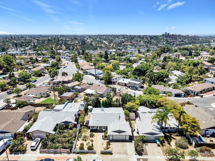 Escape to your own private oasis in the heart of Central San - photo 40