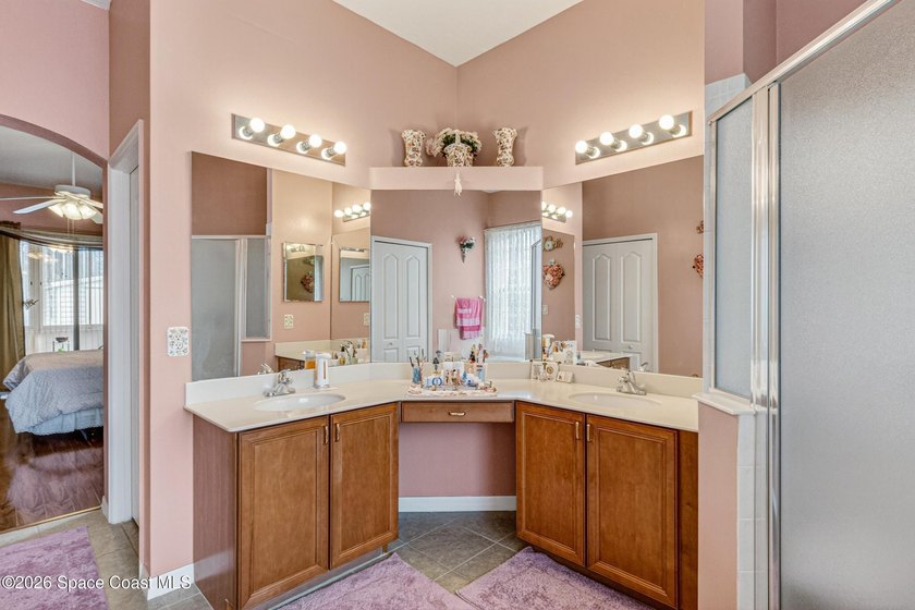 Welcome to this beautifully custom-built home by Burgoon Berger - photo 20