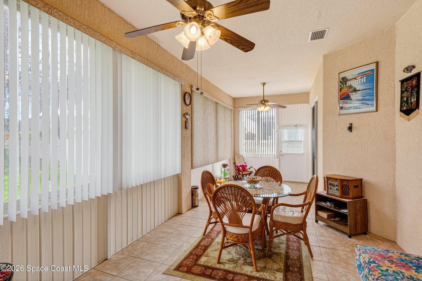 Welcome to this beautifully custom-built home by Burgoon Berger - photo 29