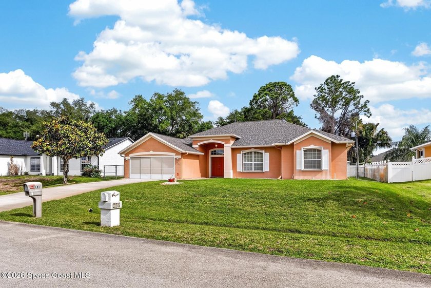 Welcome to this beautifully custom-built home by Burgoon Berger - photo 33