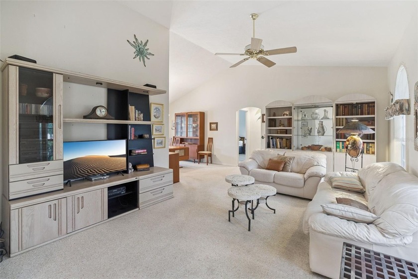 Under contract-accepting backup offers. Welcome to your own - photo 7