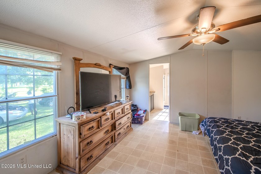 Income-Producing Property or Perfect First Home with Workshop! - photo 30