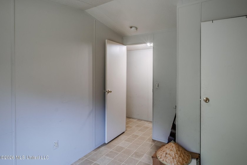Income-Producing Property or Perfect First Home with Workshop! - photo 38