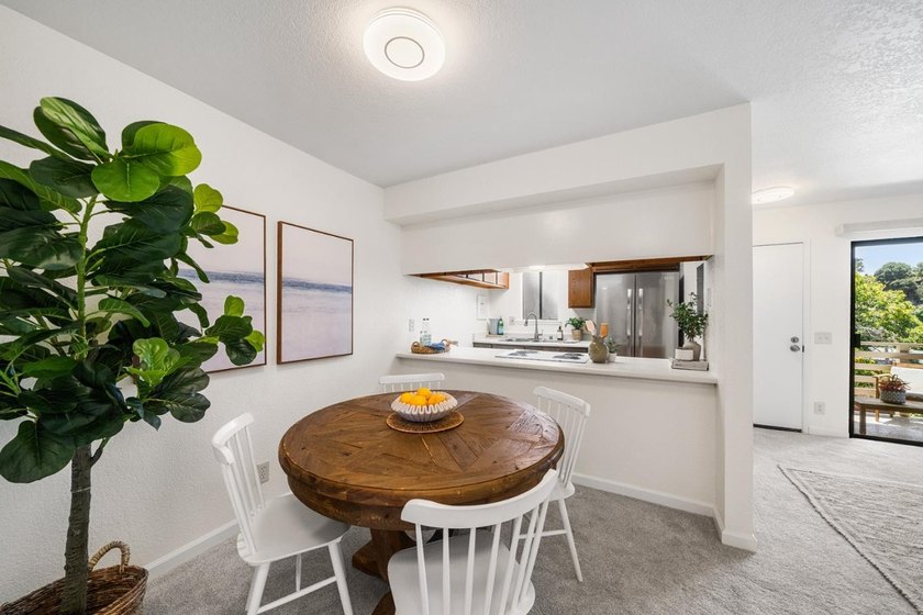 Situated in the heart of downtown Santa Cruz, this 1-bedroom - photo 10