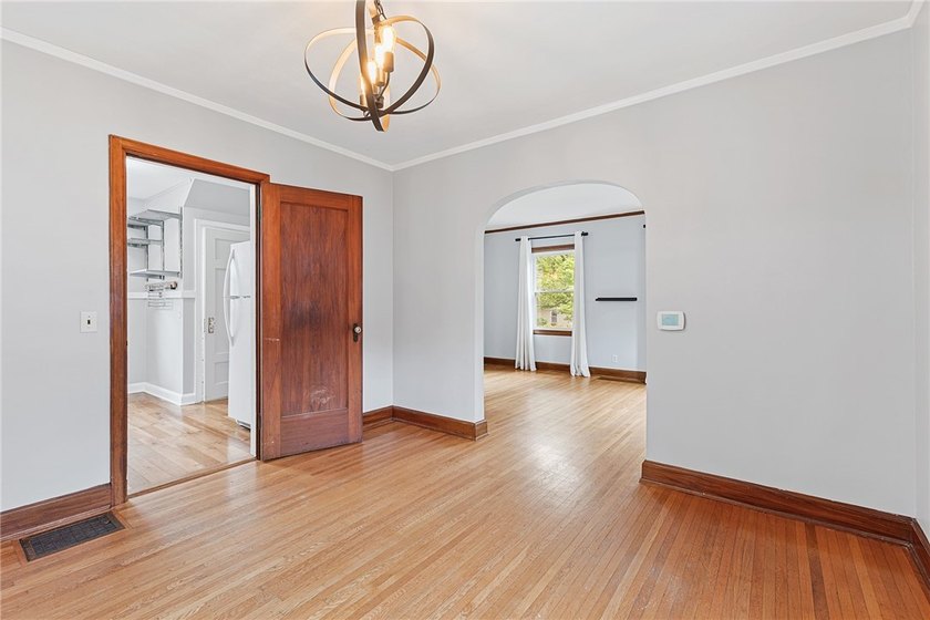 TRANSPARENTLY PRICED TO SELL! Welcome to 37 Hartfeld Dr! A - photo 18