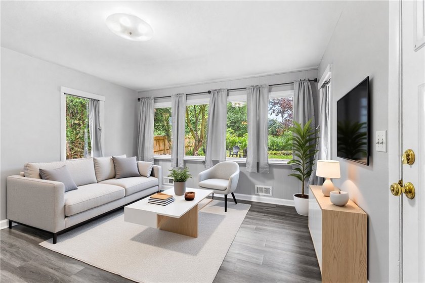 TRANSPARENTLY PRICED TO SELL! Welcome to 37 Hartfeld Dr! A - photo 23