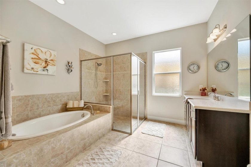 Luxury Waterfront Living in Tidewater Preserve--This gorgeous - photo 37