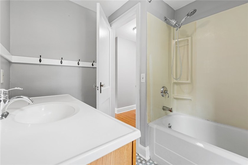 TRANSPARENTLY PRICED TO SELL! Welcome to 37 Hartfeld Dr! A - photo 41
