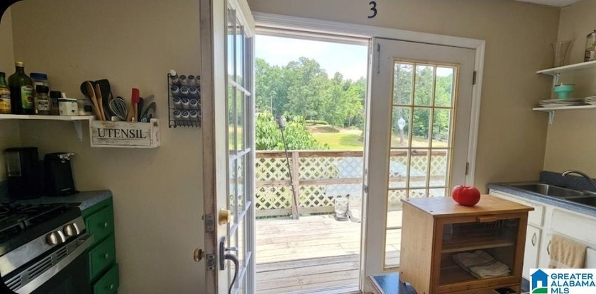 Live the River Life! Rare Opportunity to own a Gorgeous, deeded - photo 4