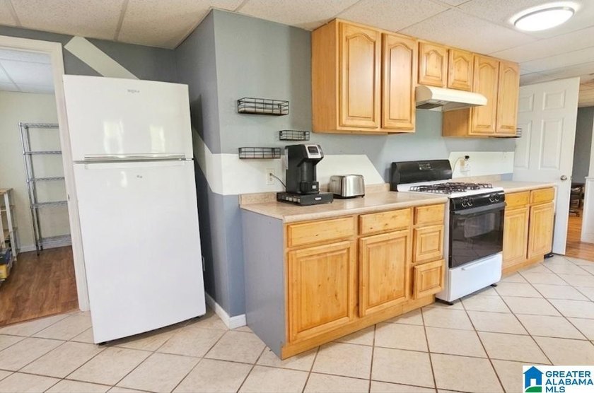 Live the River Life! Rare Opportunity to own a Gorgeous, deeded - photo 7